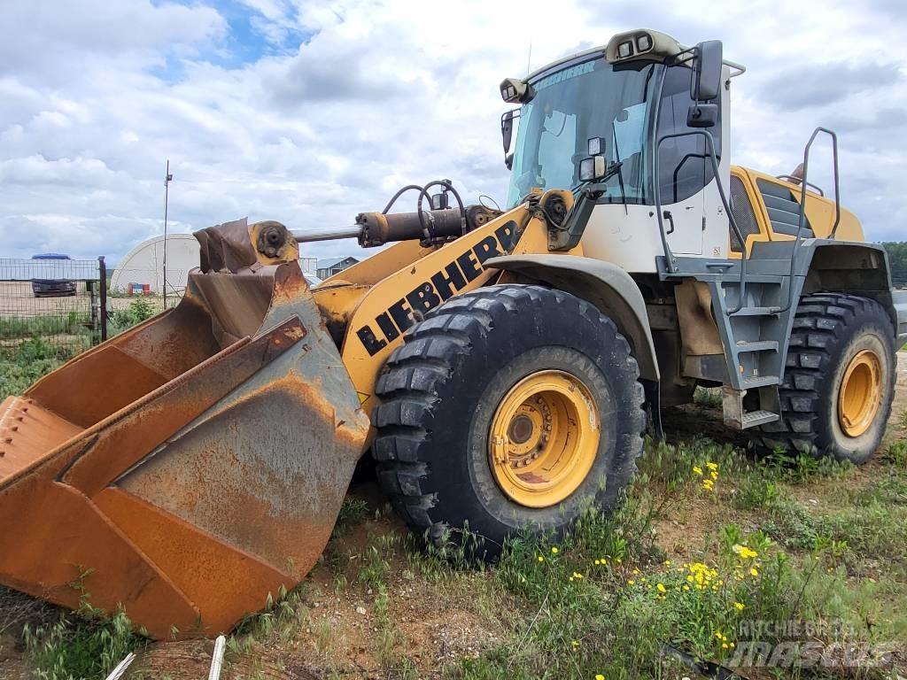 Liebherr L 566 Wheel loaders