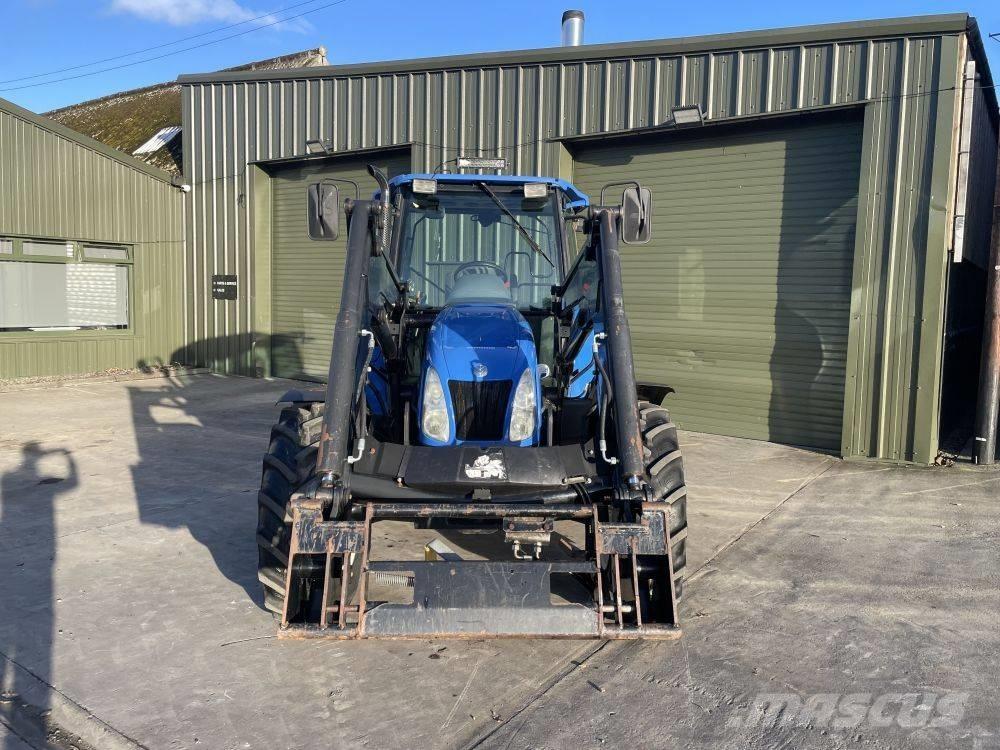 New Holland TL 100 A Tractors