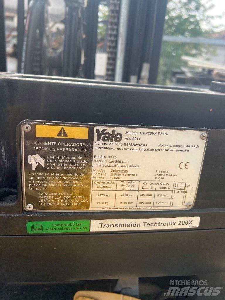 Yale 2500D Diesel trucks
