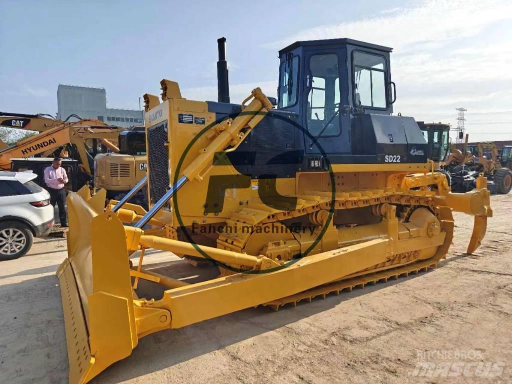 Shantui SD 22 Crawler dozers