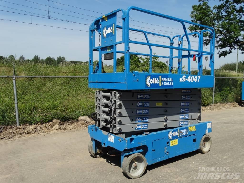 Genie GS 4047 Scissor lifts