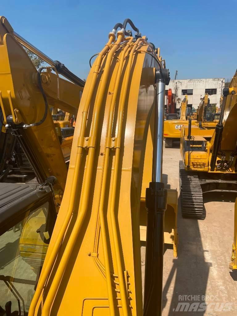 CAT 330 GC Crawler excavators