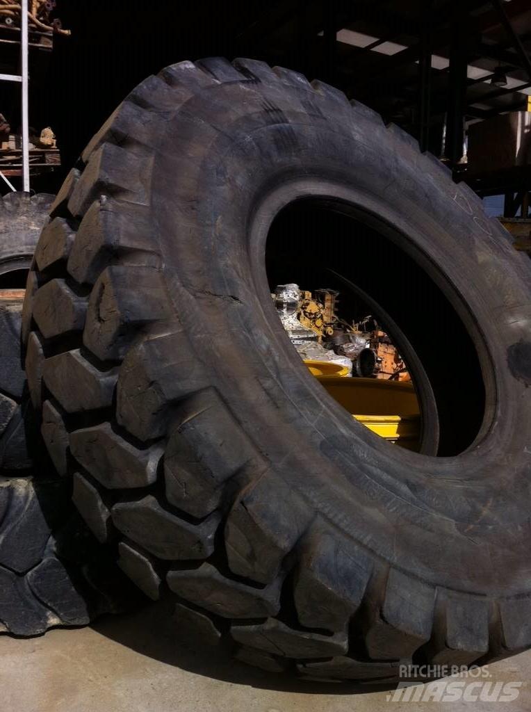 Goodyear 18R35 Tyres, wheels and rims
