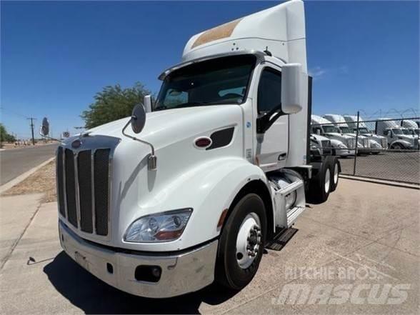 Peterbilt 579 Prime Movers