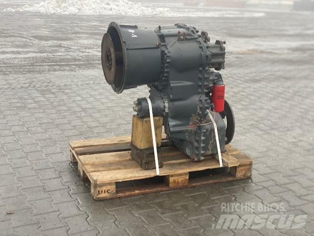 Hitachi ZF 4WG-210 Transmission