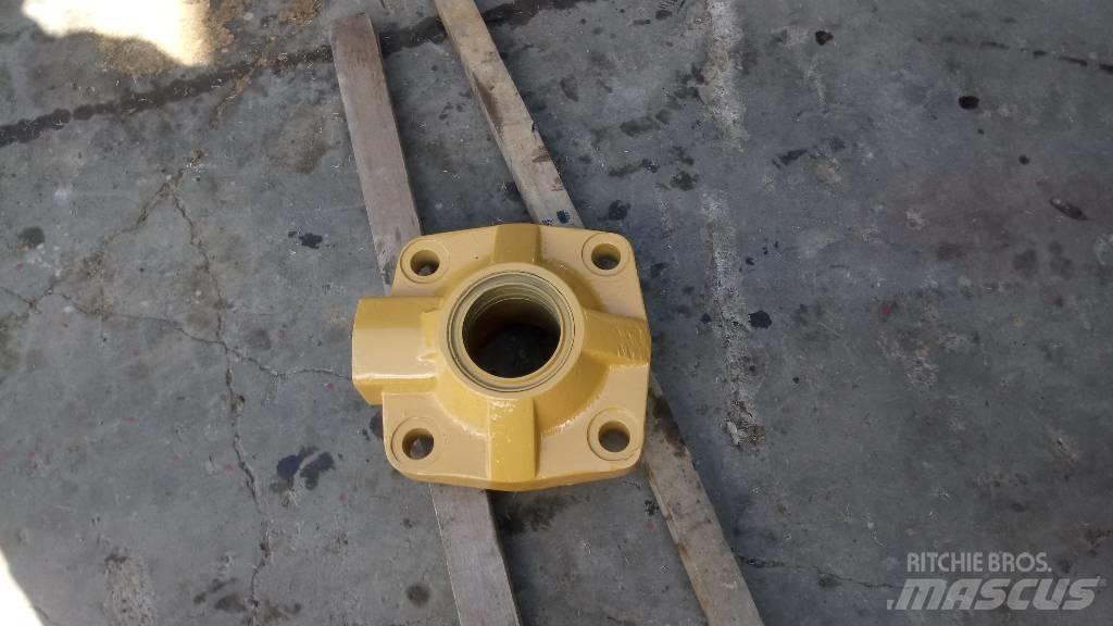 CAT 988 B Hydraulics