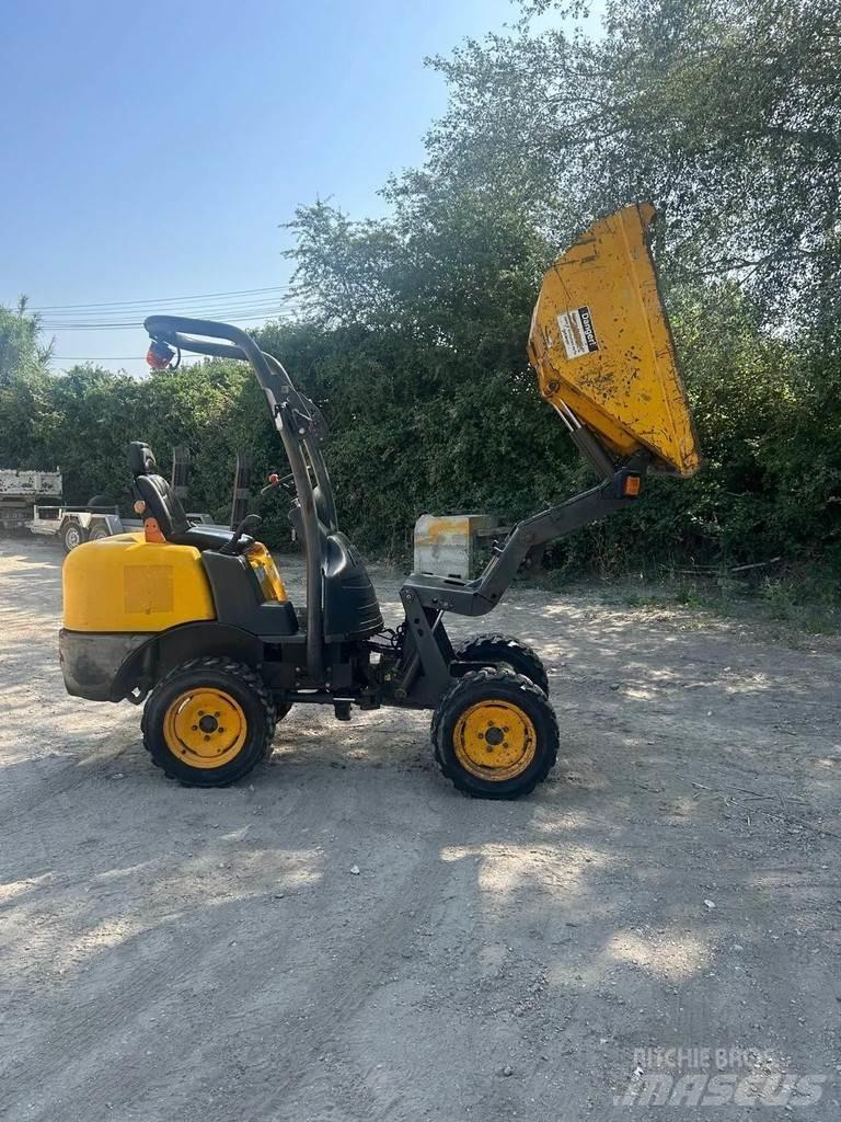 Ausa D100 Site dumpers