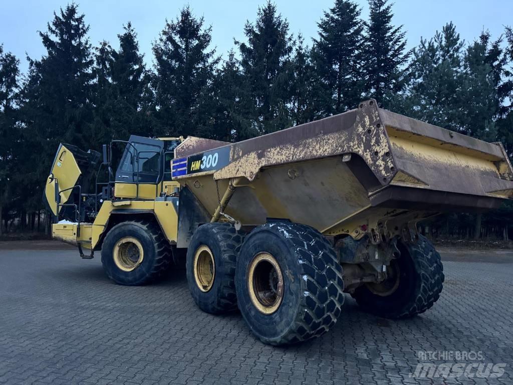 Komatsu HM 300-3 Articulated Haulers