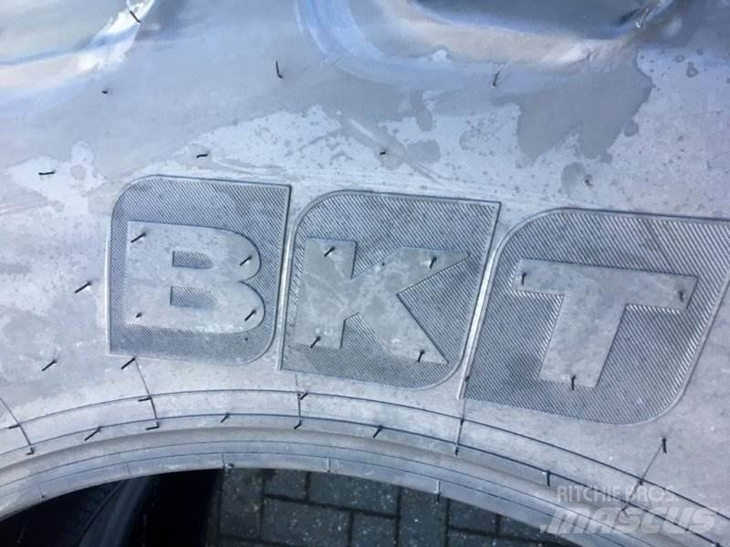 BKT 520/70 R 38 Tyres, wheels and rims