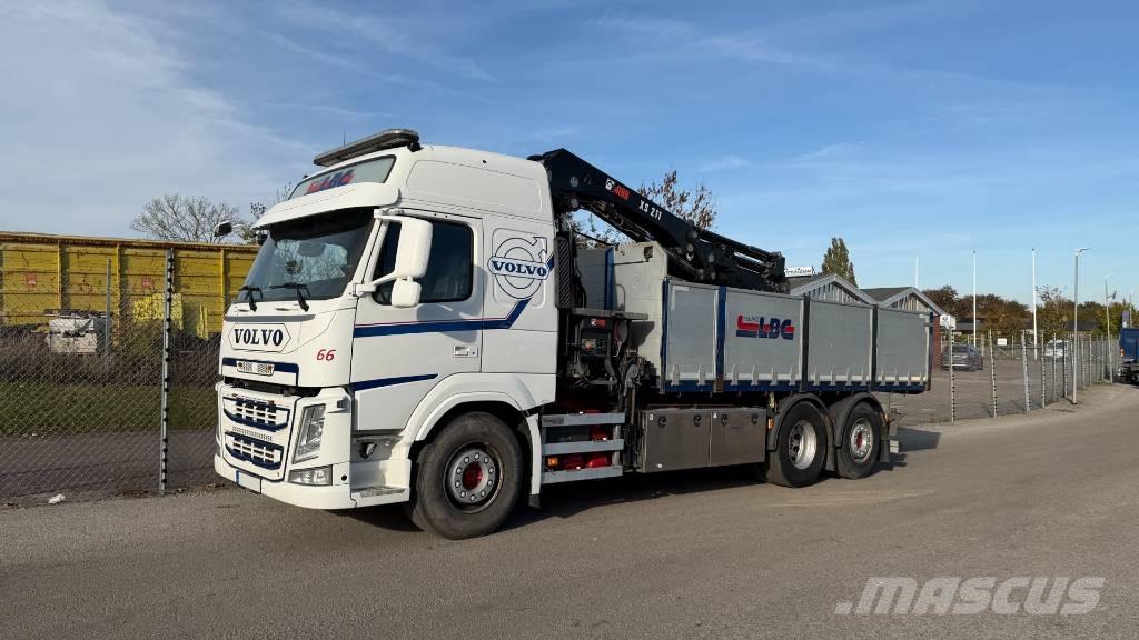 Volvo FM 10 Truck mounted cranes