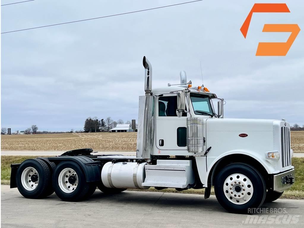 Peterbilt 389 Prime Movers
