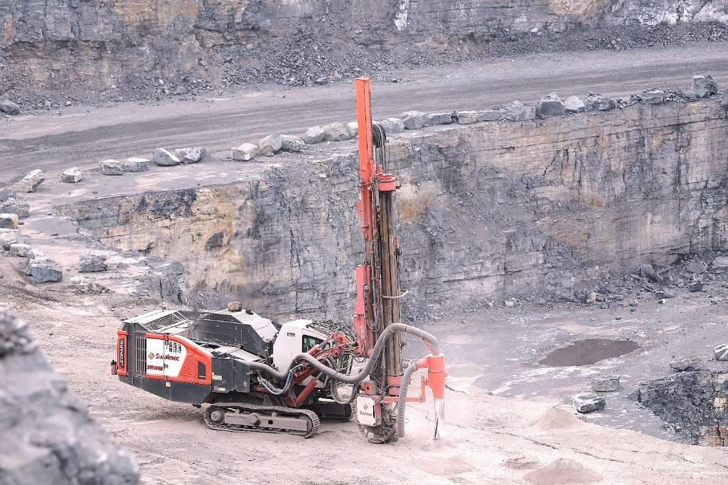 Sandvik di650i Surface drill rigs