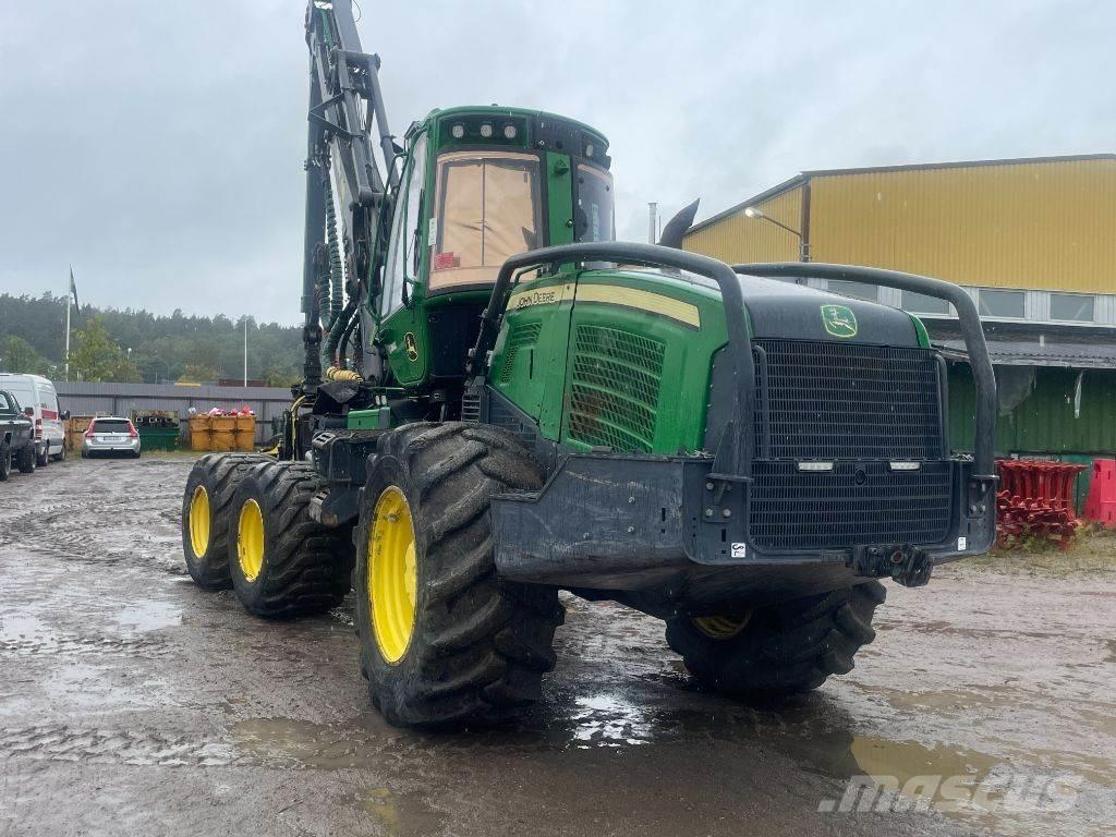 John Deere 1170G Harvesters
