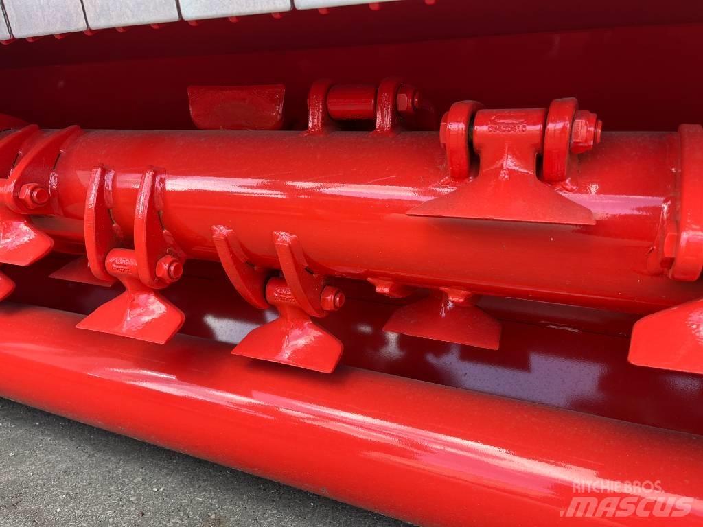 Maschio Giraffa XL Pasture mowers and toppers