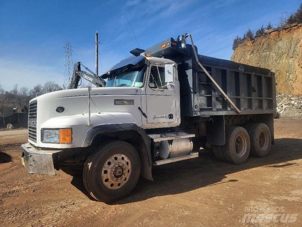 Mack CL 713 Tipper trucks