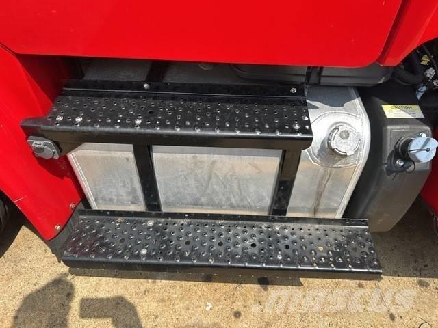 Freightliner M2 106 Beverage trucks