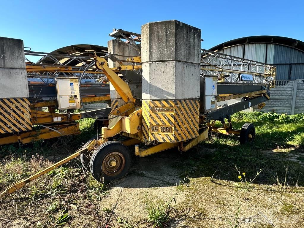 Potain HD 10 A Self-erecting cranes