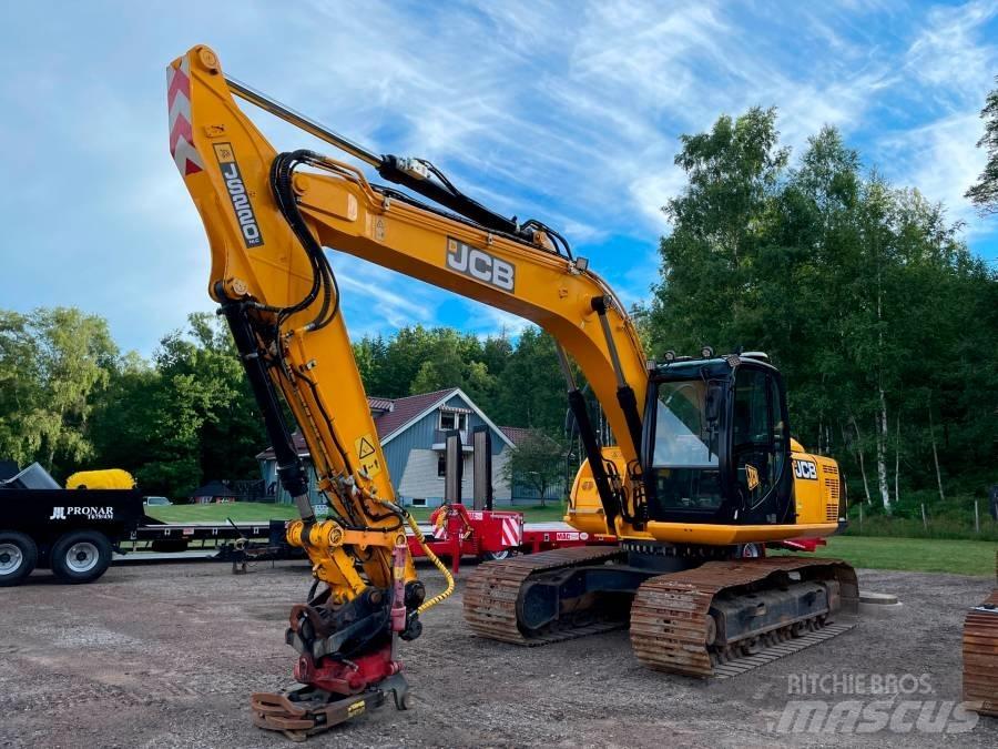 JCB JS 220 N LC Crawler excavators