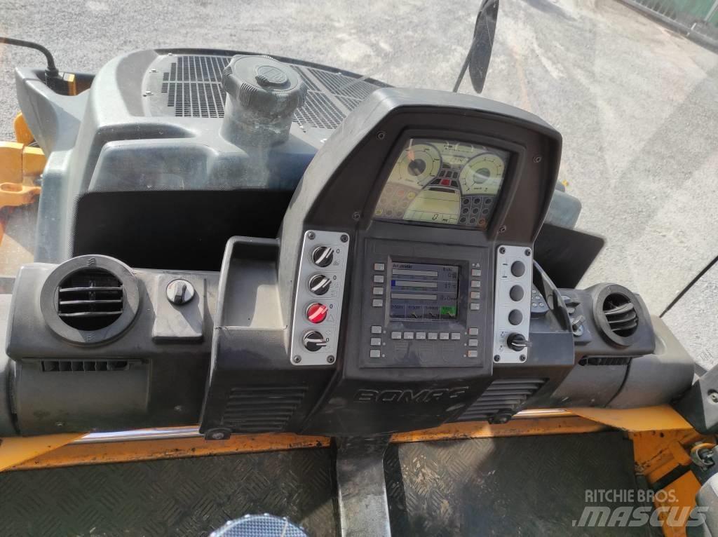 Bomag BW 174 A P Twin drum rollers
