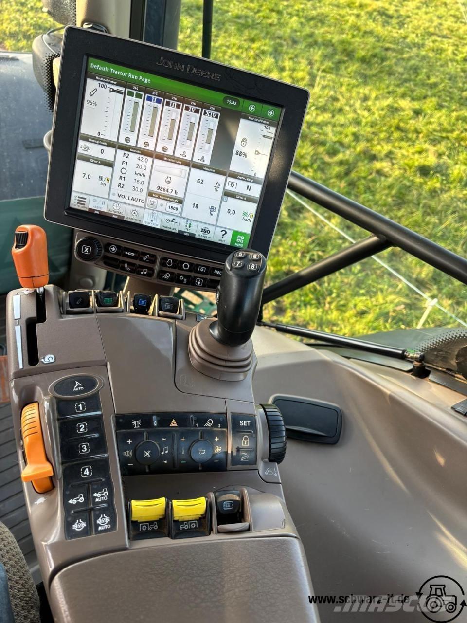 John Deere 6195R Tractors