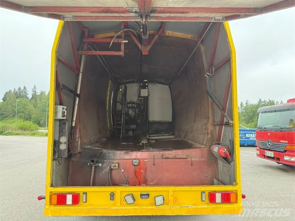 Scania P380 6x2*4 Truck mounted cranes