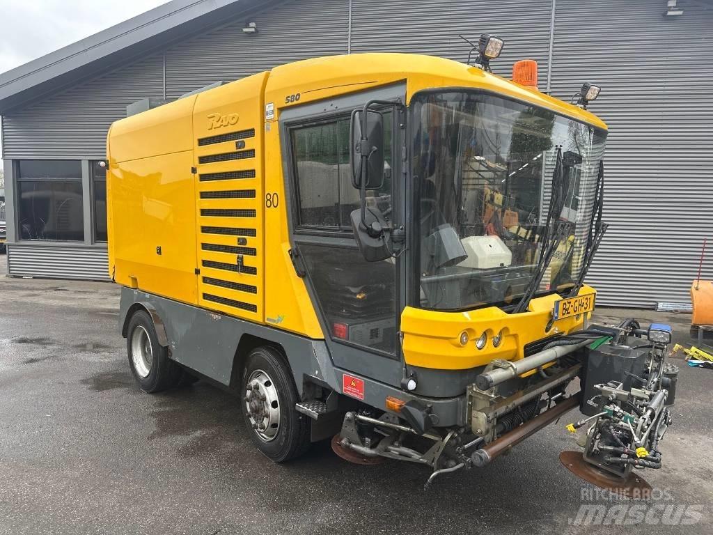 Ravo 580STH Sweepers
