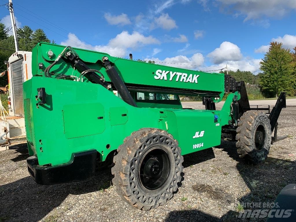 JLG 10054 Telehandlers