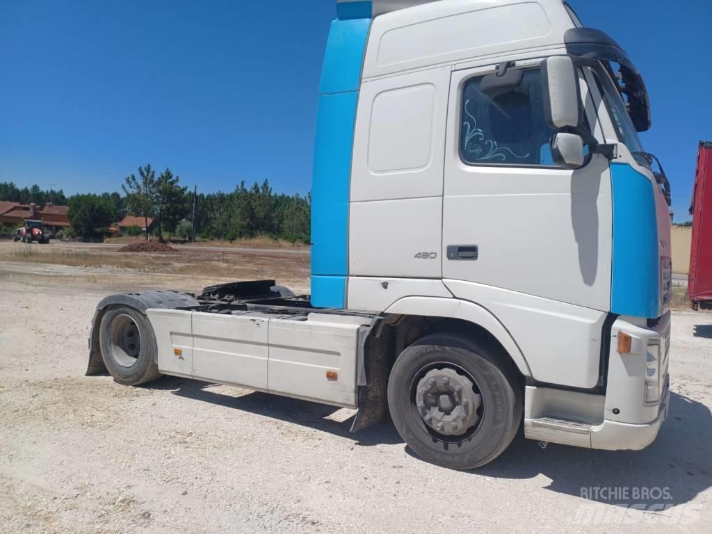 Volvo 480 Prime Movers