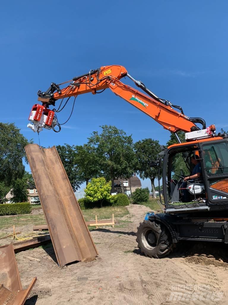  Dawson EMV 300 Vibratory pile drivers