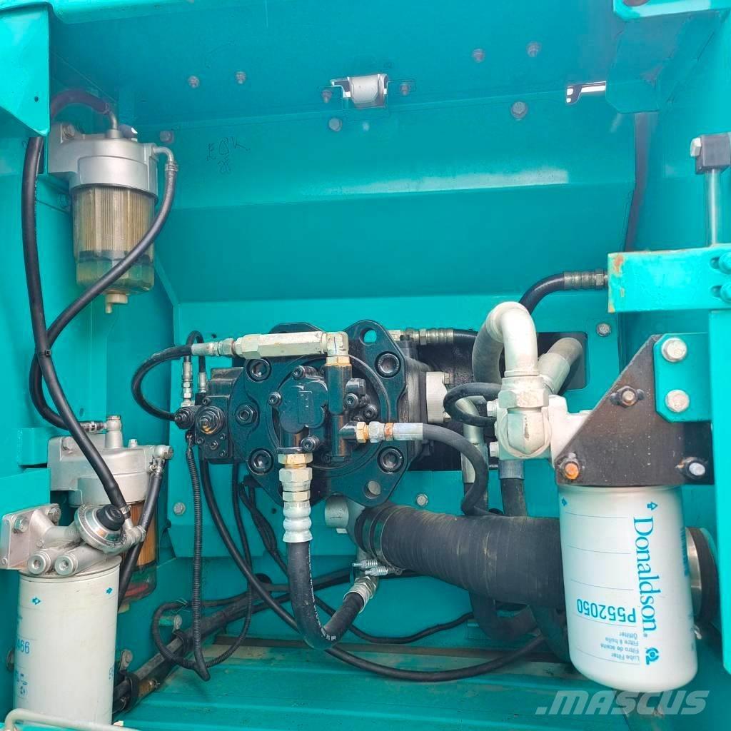 Kobelco SK 200 Crawler excavators