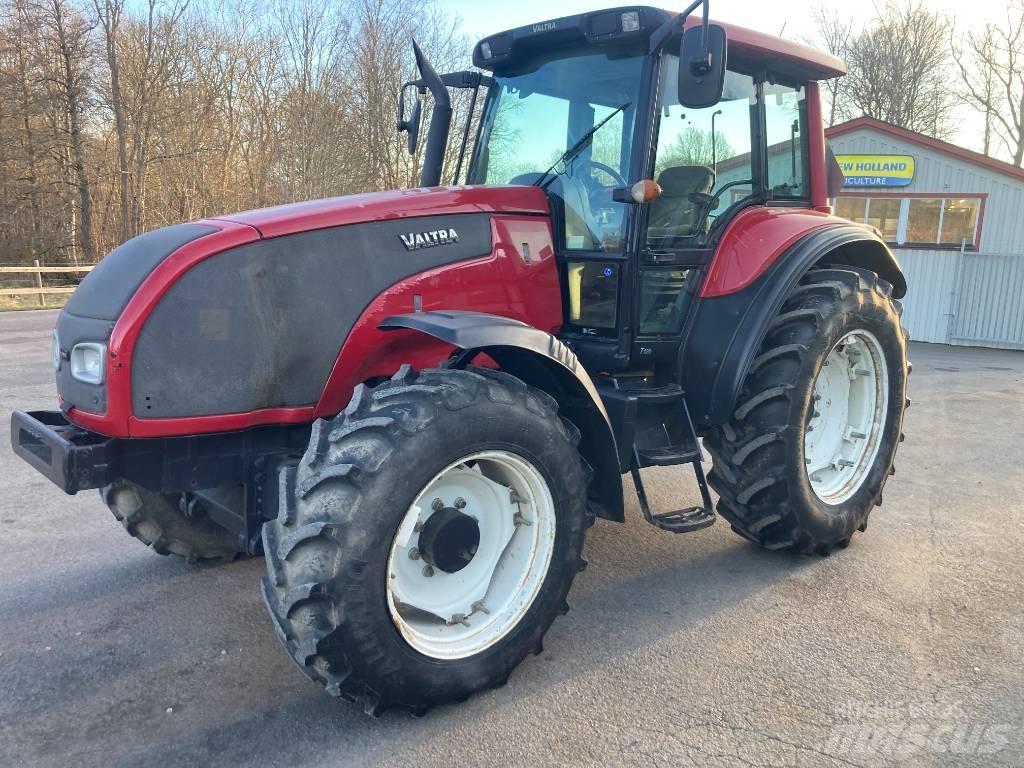 Valtra T 120 Tractors