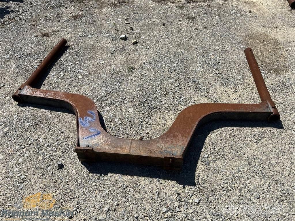 John Deere 1010E Other components