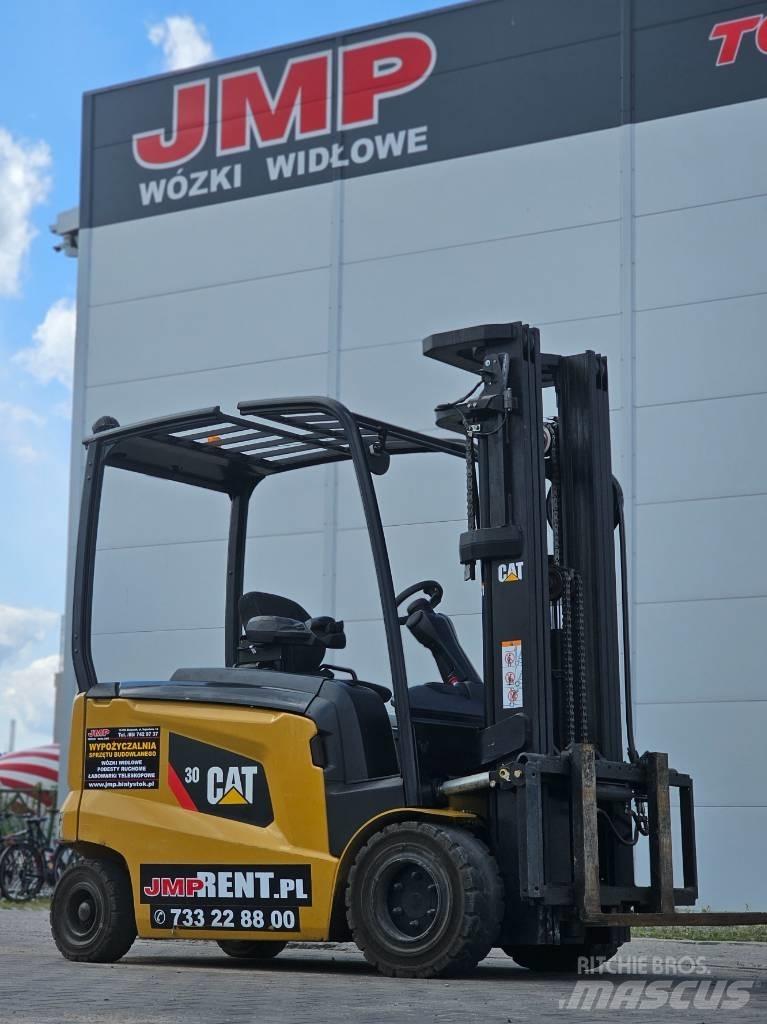 CAT EP 30 CN Electric forklift trucks