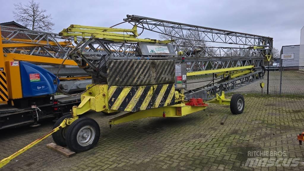 Potain GMH 519 Self-erecting cranes