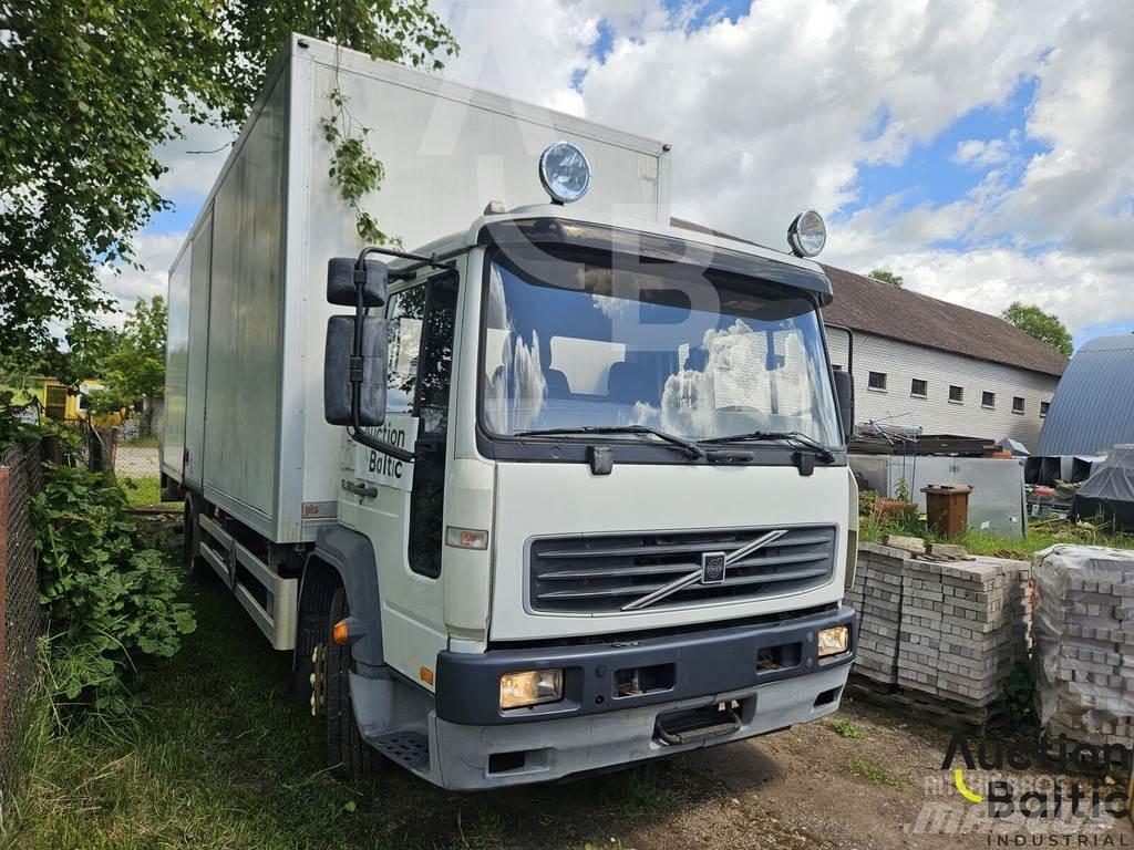 Volvo FL615 Box trucks