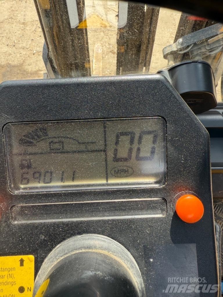 CAT EP 16 Electric forklift trucks