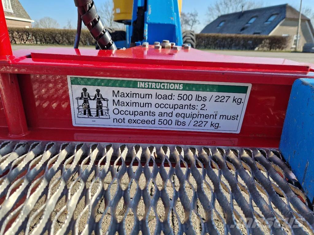 Genie S65 4X4 Telescopic boom lifts