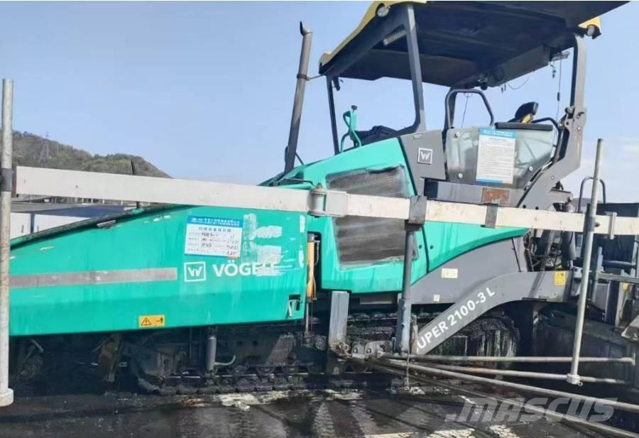 Vögele 2100-3 Asphalt pavers