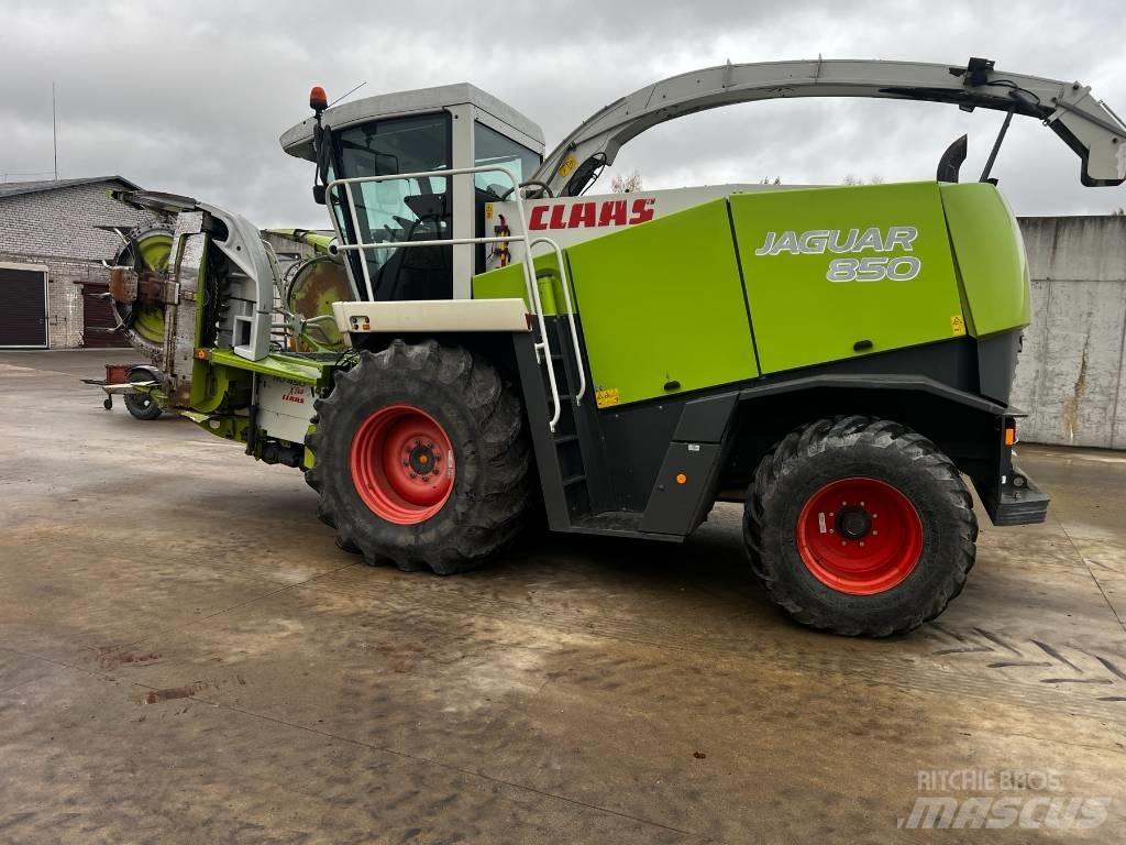 CLAAS Jaguar 850 Forage harvesters