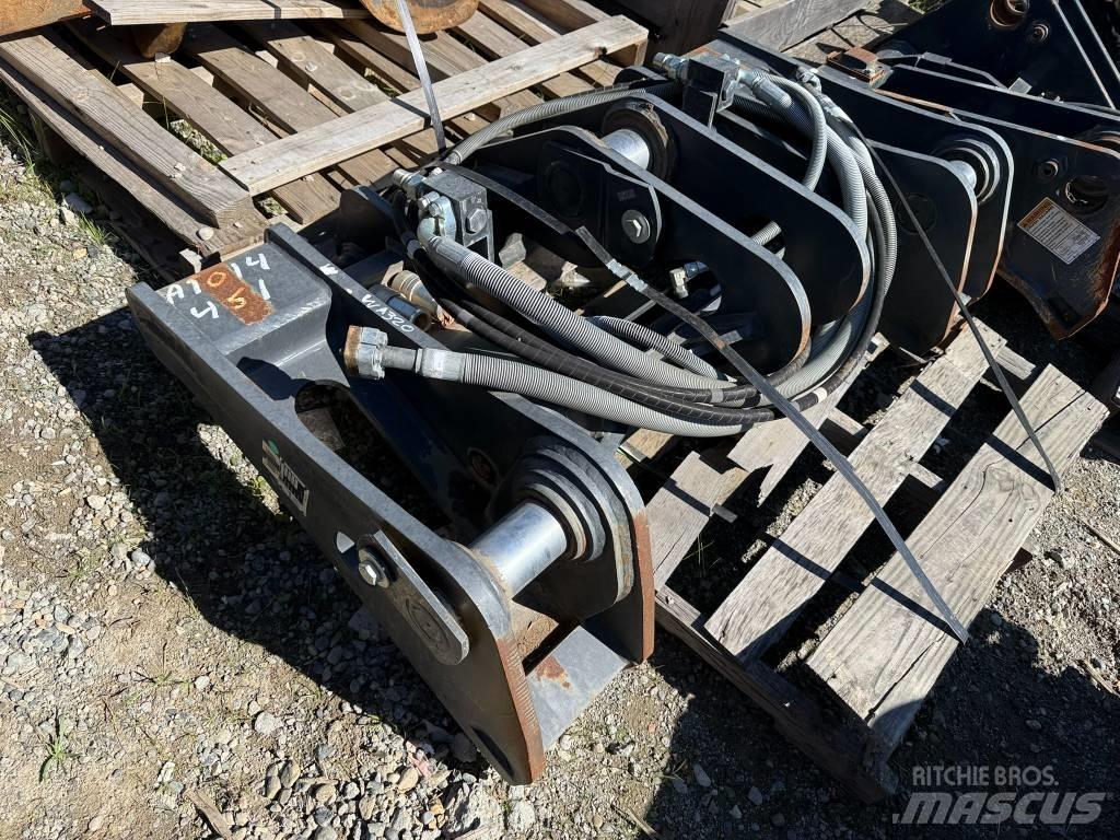Komatsu WA320 QC Quick connectors