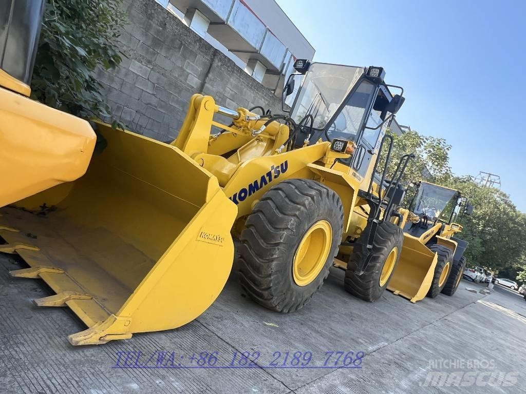 Komatsu WA320 Wheel loaders