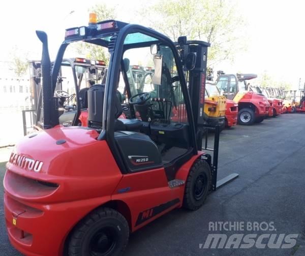 Manitou MI25D Rough terrain truck