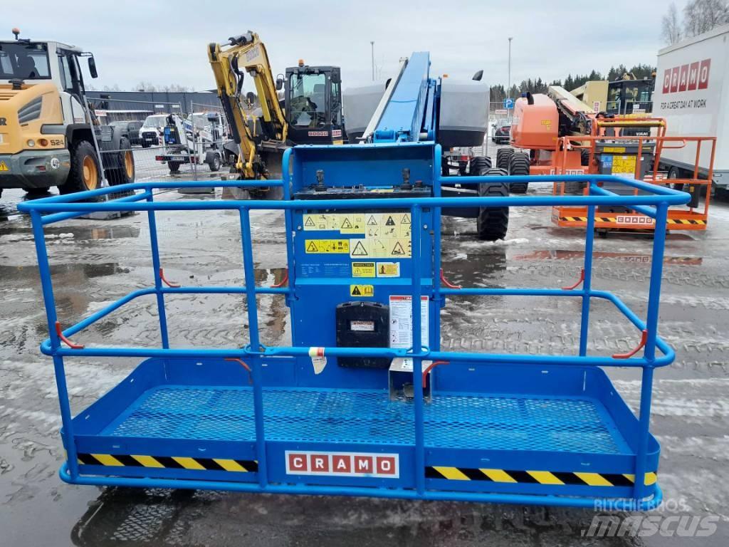 Genie S 65 Articulated boom lifts
