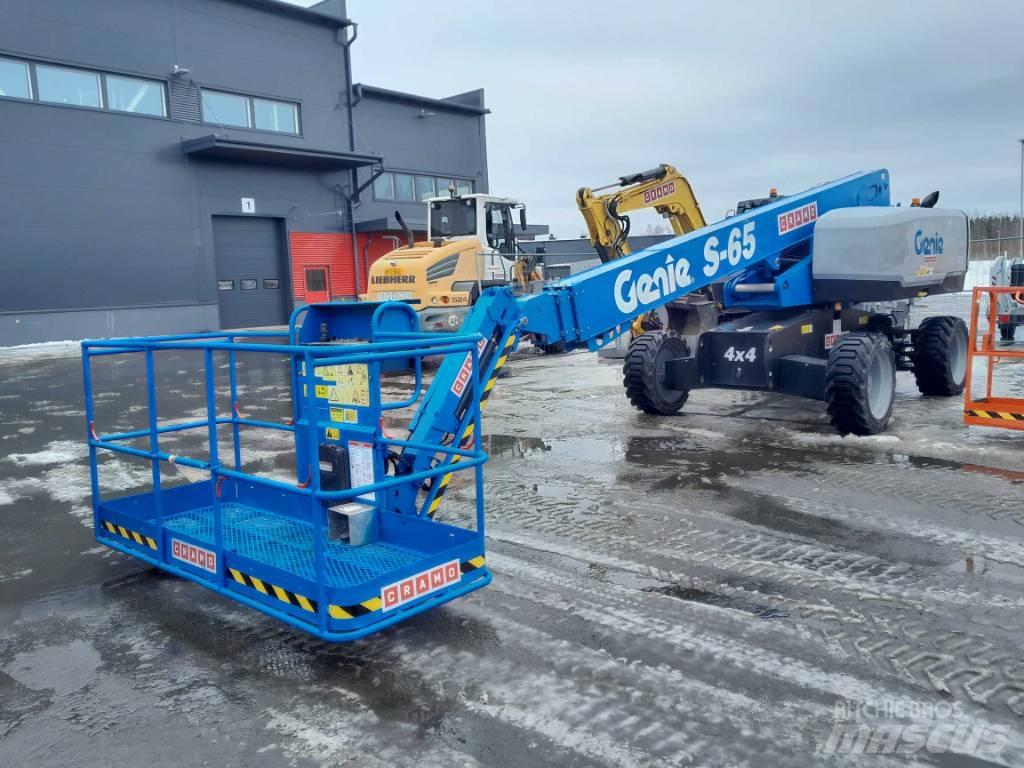 Genie S 65 Articulated boom lifts