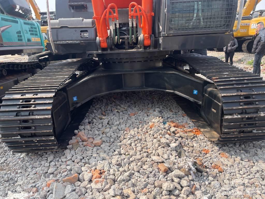 Hitachi ZAX 360 Crawler excavators