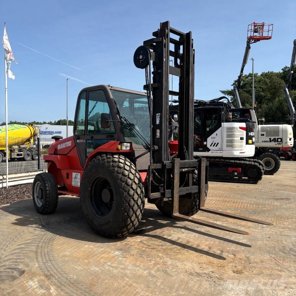 Manitou M 30.4 Rough terrain truck