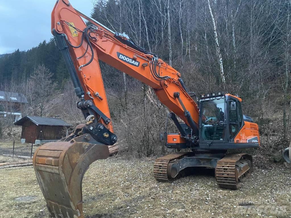 Doosan DX 235 NLC-5 Crawler excavators