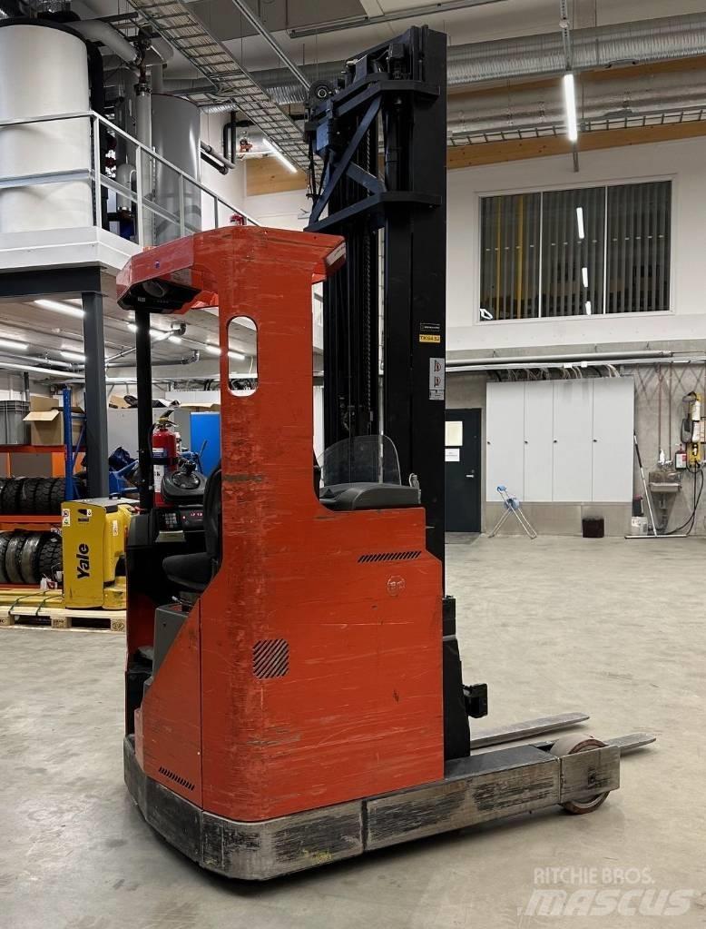 BT RR B 2 Reach truck