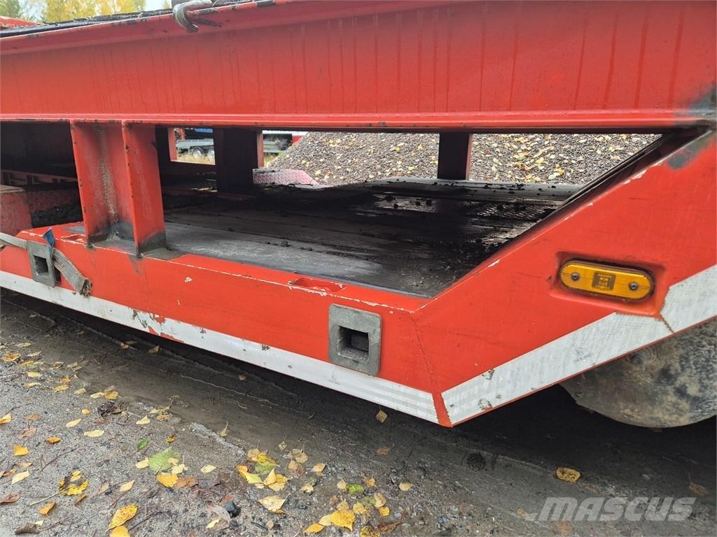 Bodex 4 AXEL Low loader-semi-trailers
