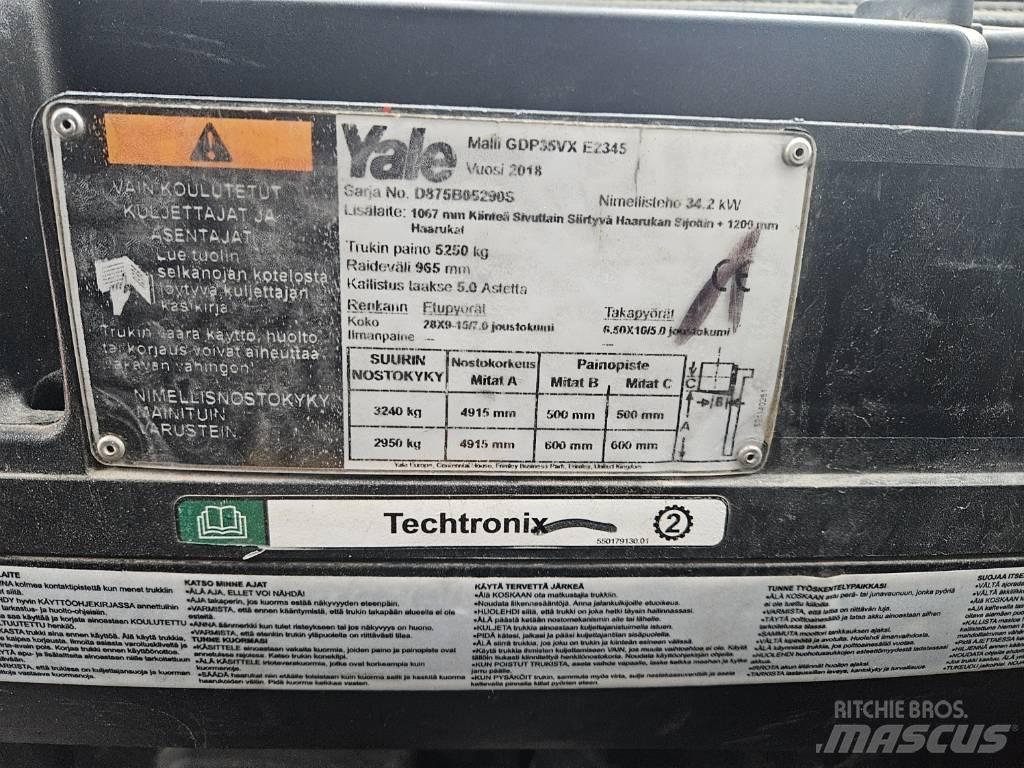 Yale GDP 35 VX Diesel trucks